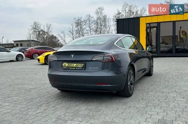 Седан Tesla Model 3 2019 в Ивано-Франковске