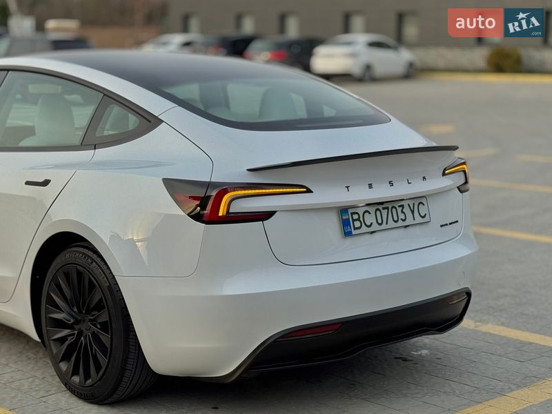 Tesla Model 3 2024 Tesla Model 3 2024