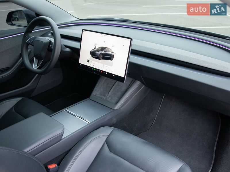 Седан Tesla Model 3 2024 в Киеве фото 20 Седан Tesla Model 3 2024 в Киеве