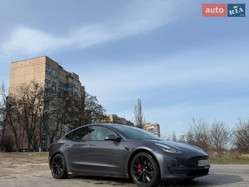 Tesla Model 3 2018 Tesla Model 3 2018