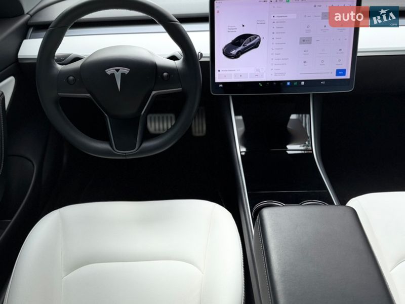Седан Tesla Model 3 2019 в Чернігові фото 10 Седан Tesla Model 3 2019 в Чернігові