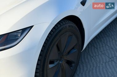 Седан Tesla Model 3 2024 в Львове фото 13 Седан Tesla Model 3 2024 в Львове