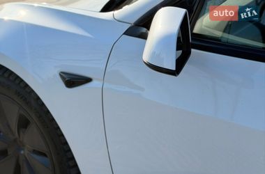Седан Tesla Model 3 2024 в Львове фото 12 Седан Tesla Model 3 2024 в Львове