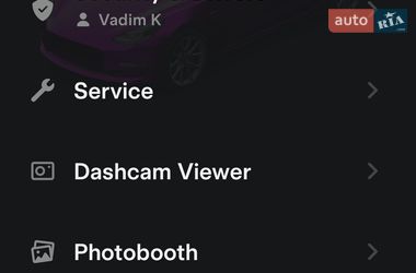 Седан Tesla Model 3 2023 в Чернівцях