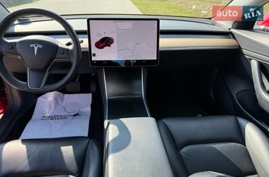 Седан Tesla Model 3 2020 в Коломиї