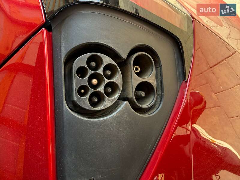 Седан Tesla Model 3 2020 в Коломиї