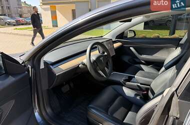 Седан Tesla Model 3 2021 в Ивано-Франковске