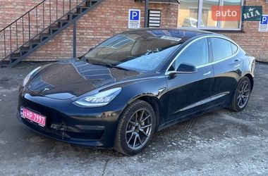 Седан Tesla Model 3 2018 в Луцьку
