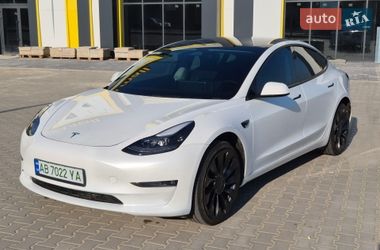Седан Tesla Model 3 2022 в Виннице