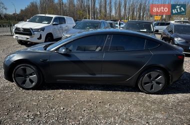 Седан Tesla Model 3 2020 в Киеве