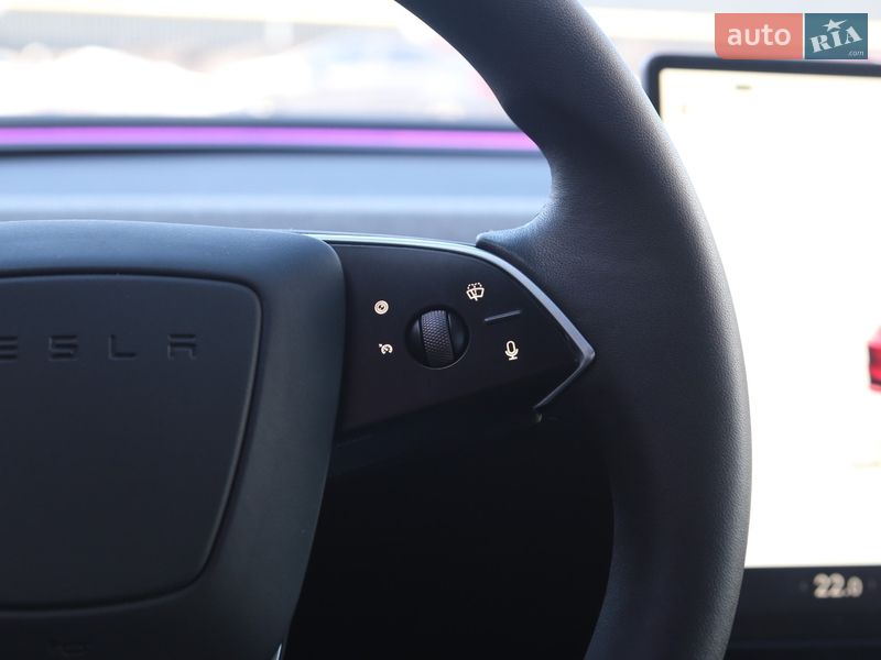 Седан Tesla Model 3 2024 в Києві фото 14 Седан Tesla Model 3 2024 в Києві