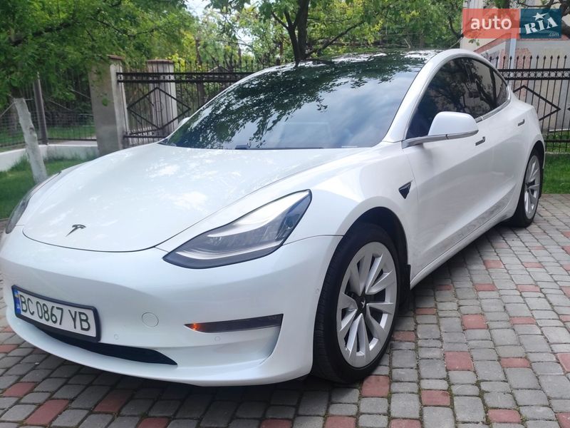Tesla Model 3 2018