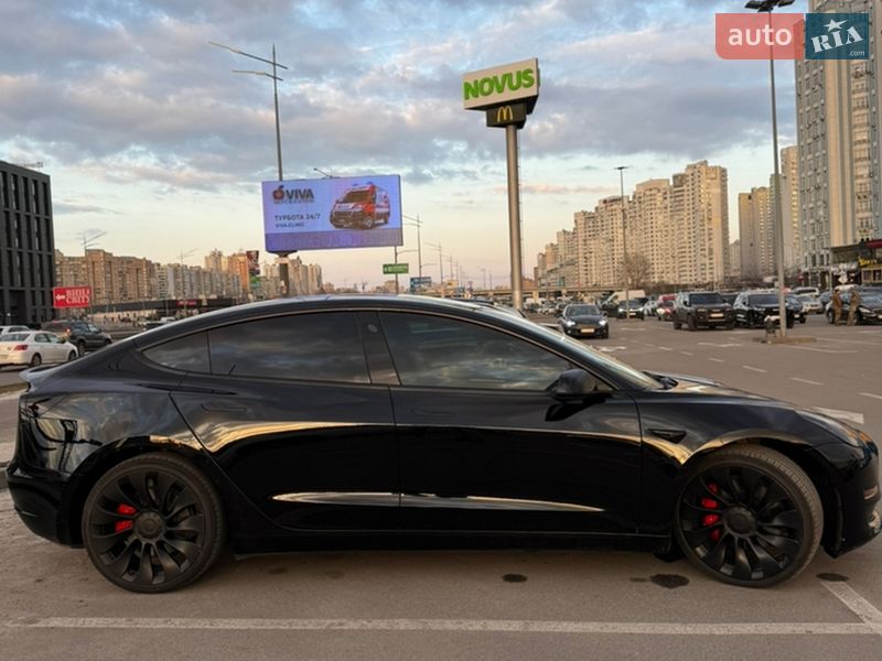 Седан Tesla Model 3 2023 в Києві фото 3 Седан Tesla Model 3 2023 в Києві