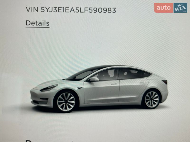 Седан Tesla Model 3 2019 в Киеве
