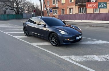 Седан Tesla Model 3 2020 в Радомышле