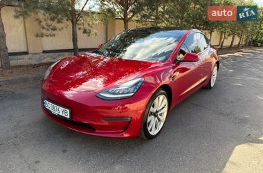 Седан Tesla Model 3 2018 в Львові