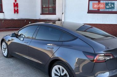 Седан Tesla Model 3 2022 в Луцьку