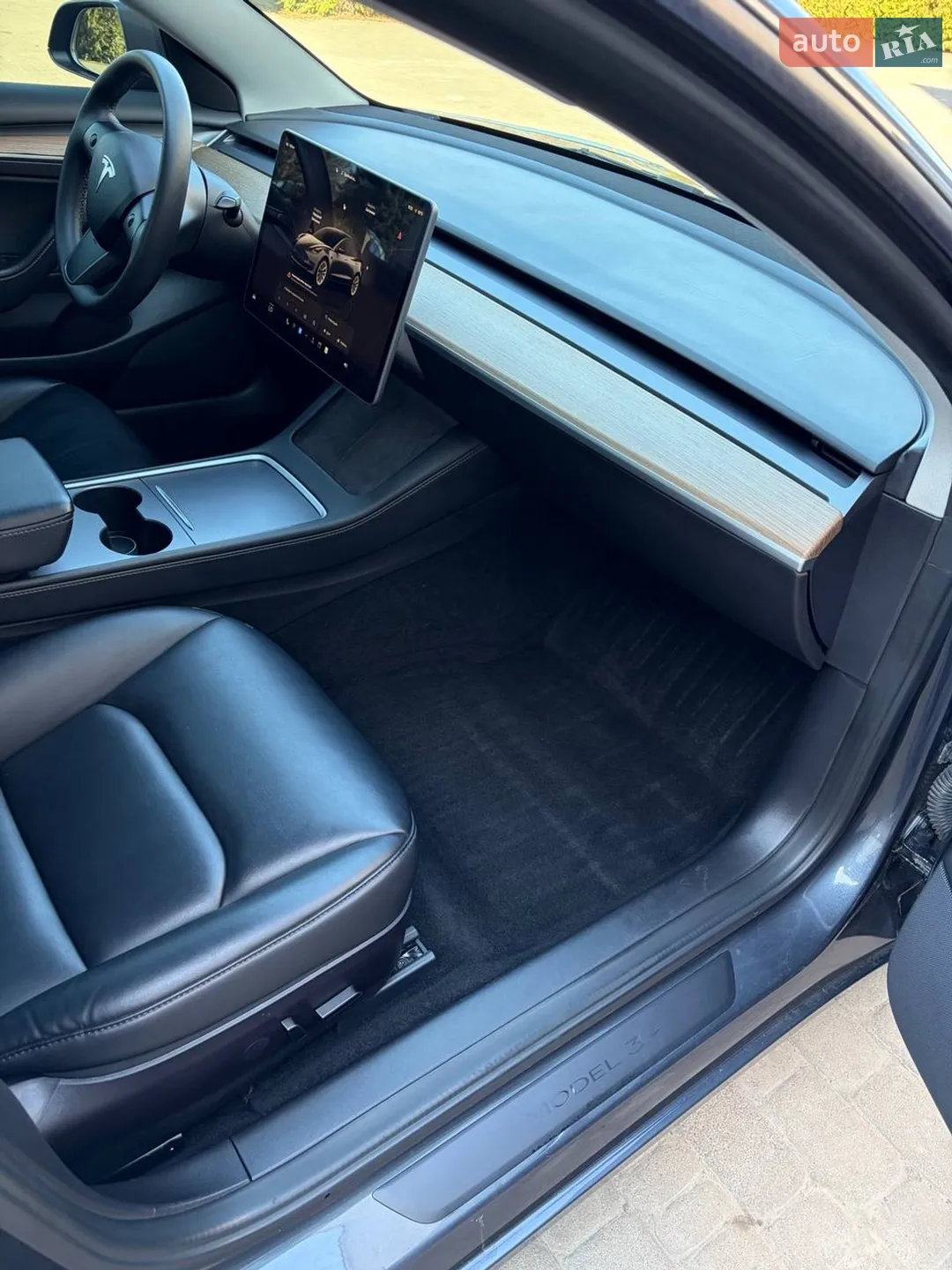 2022 Tesla Model 3 - мініатюра 28