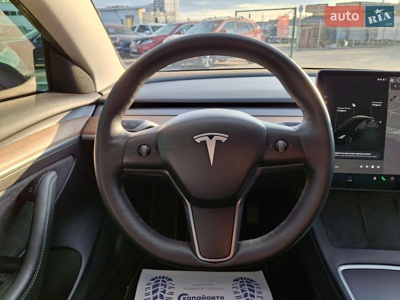Седан Tesla Model 3 2021 в Львове фото 13 Седан Tesla Model 3 2021 в Львове