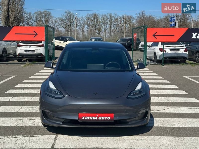 Седан Tesla Model 3 2021 в Одесі