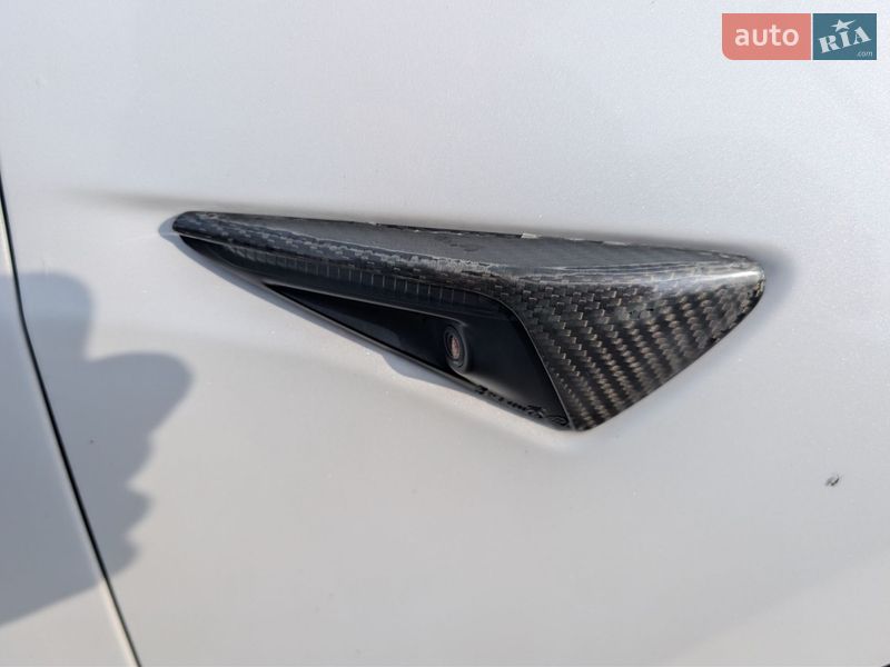 Седан Tesla Model 3 2019 в Киеве фото 13 Седан Tesla Model 3 2019 в Киеве