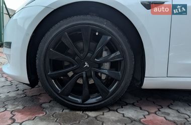 Седан Tesla Model 3 2019 в Киеве фото 17 Седан Tesla Model 3 2019 в Киеве