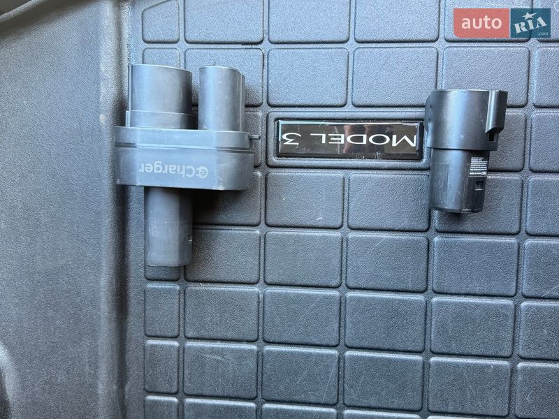 Седан Tesla Model 3 2022 в Києві фото 21 Седан Tesla Model 3 2022 в Києві