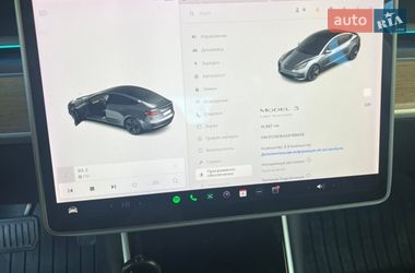 Седан Tesla Model 3 2018 в Львові