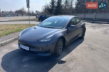 Седан Tesla Model 3 2023 в Виннице