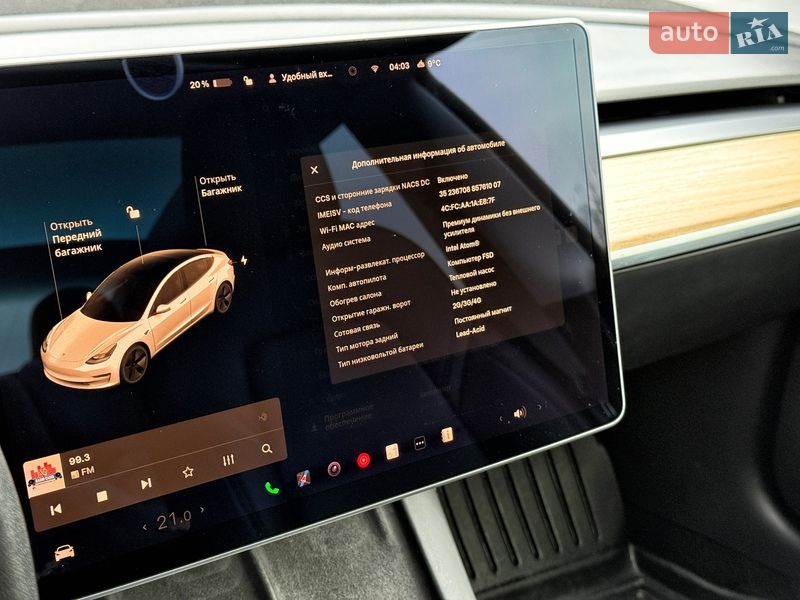 Седан Tesla Model 3 2021 в Виннице