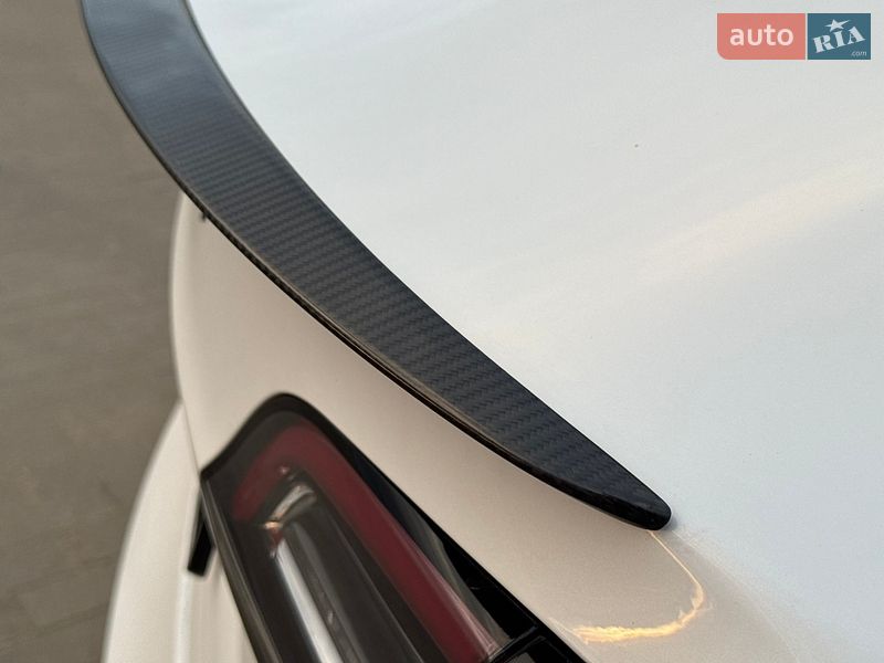 Седан Tesla Model 3 2021 в Одессе