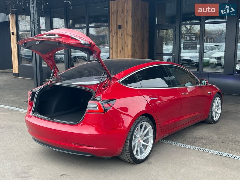 Седан Tesla Model 3 2018 в Вінниці фото 24 Седан Tesla Model 3 2018 в Вінниці
