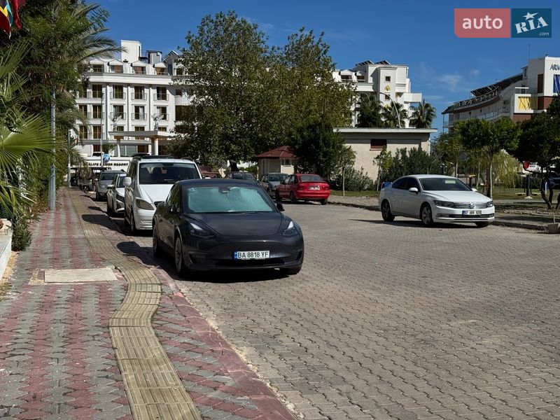 Седан Tesla Model 3 2022 в Кропивницькому фото 9 Седан Tesla Model 3 2022 в Кропивницькому