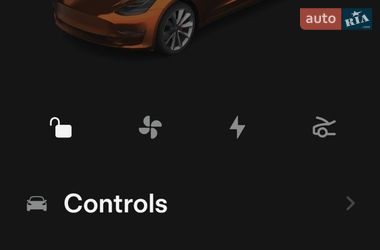 Седан Tesla Model 3 2019 в Володимирі