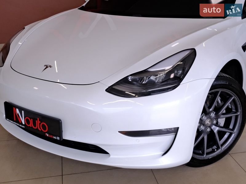 Седан Tesla Model 3 2021 в Одесі фото 10 Седан Tesla Model 3 2021 в Одесі