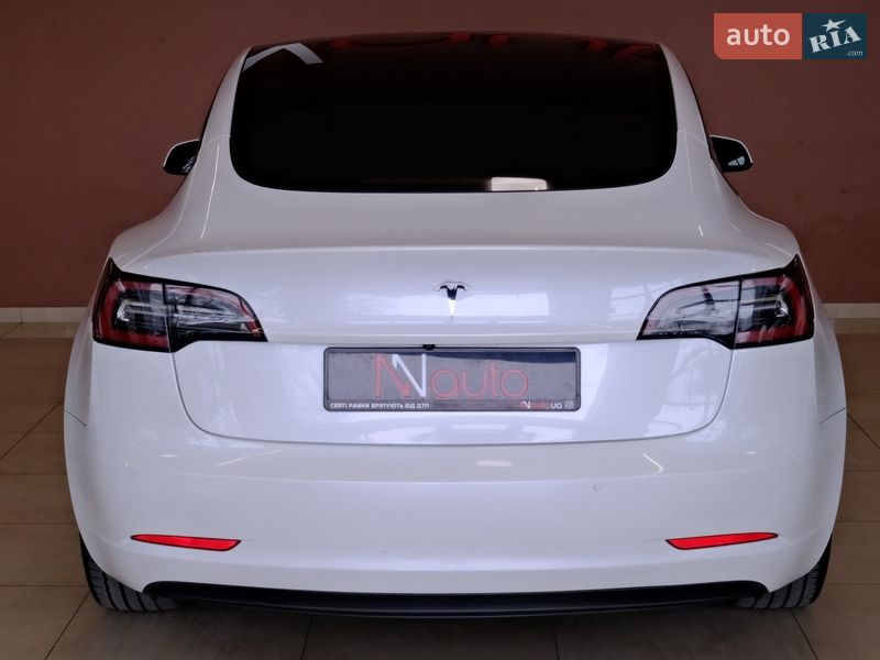 Седан Tesla Model 3 2021 в Одесі фото 12 Седан Tesla Model 3 2021 в Одесі