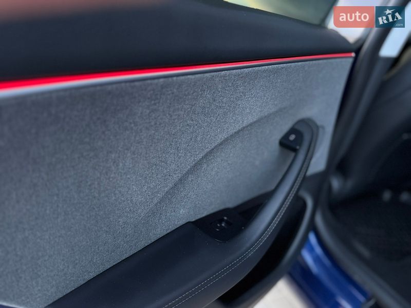 Седан Tesla Model 3 2024 в Києві фото 18 Седан Tesla Model 3 2024 в Києві