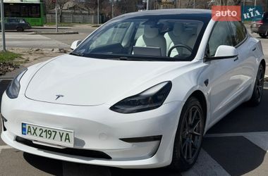 Седан Tesla Model 3 2021 в Харькове
