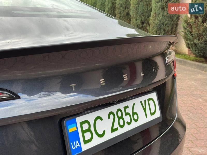 Седан Tesla Model 3 2024 в Стрые
