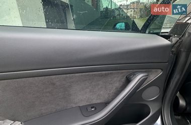 Седан Tesla Model 3 2022 в Ивано-Франковске