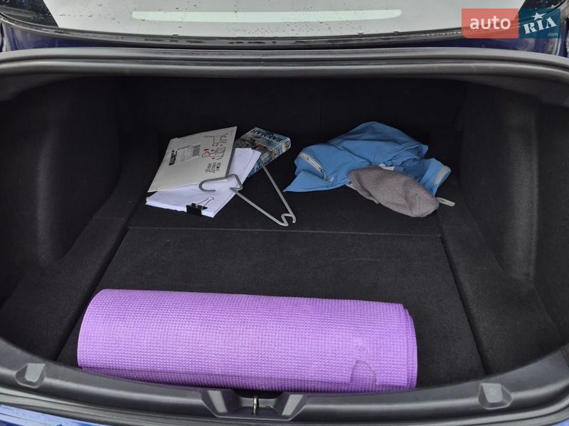 Седан Tesla Model 3 2020 в Гостомелі