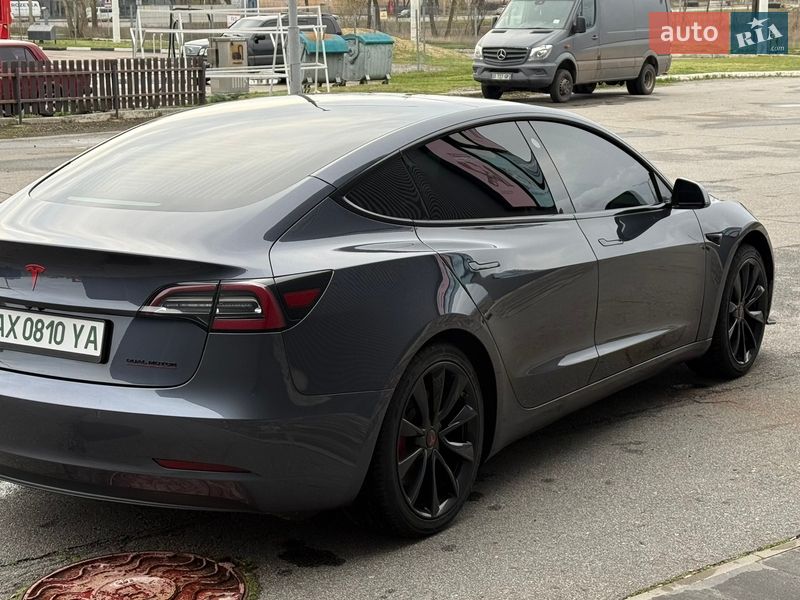 Седан Tesla Model 3 2019 в Харькове