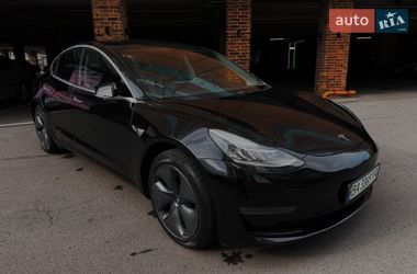 Седан Tesla Model 3 2020 в Одессе