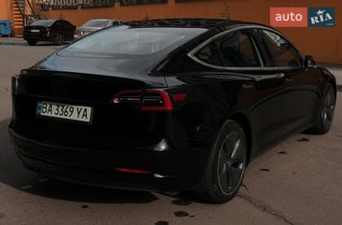 Седан Tesla Model 3 2020 в Одессе