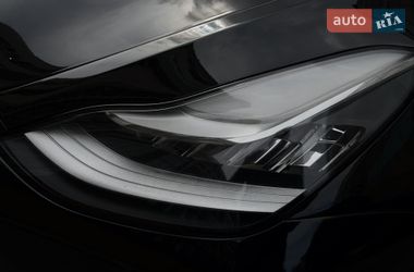Седан Tesla Model 3 2020 в Одессе
