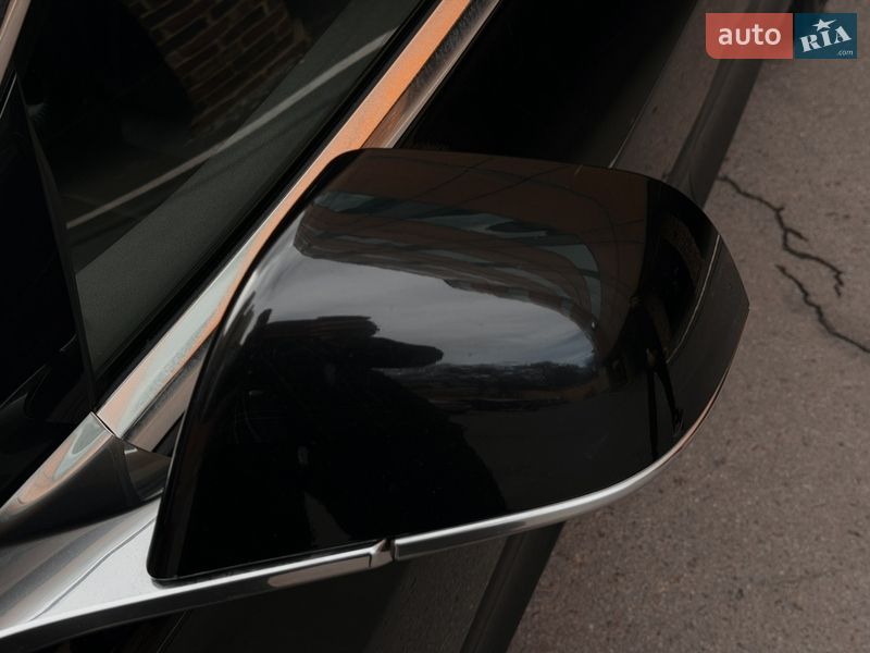 Седан Tesla Model 3 2020 в Одессе