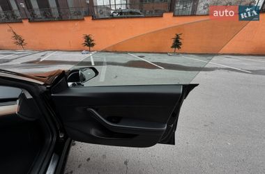 Седан Tesla Model 3 2020 в Одессе