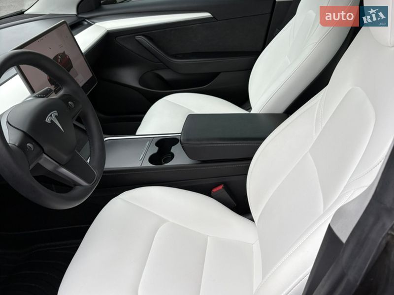 Седан Tesla Model 3 2022 в Львові фото 8 Седан Tesla Model 3 2022 в Львові