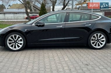 Седан Tesla Model 3 2020 в Киеве