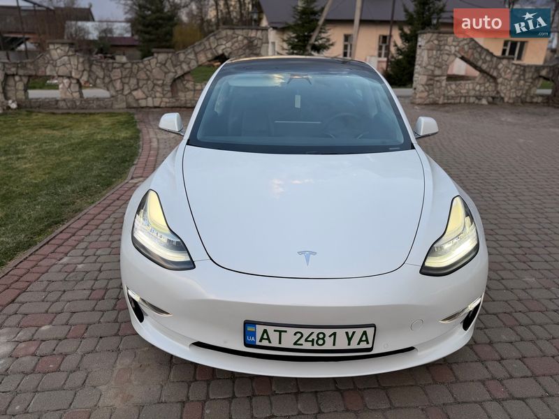 Tesla Model 3 2019 Tesla Model 3 2019
